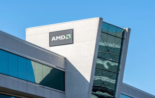 AMD and Meta Unveil MetaRoCE for AI-Scale Ethernet