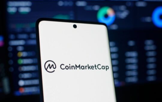 Binance-Owned Coinmarketcap Buys Coinglass as Data Debate Grows