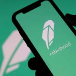 Robinhood Crypto Revenue Plunges 55% in Q3 Despite Record $1.42B Overall Revenue